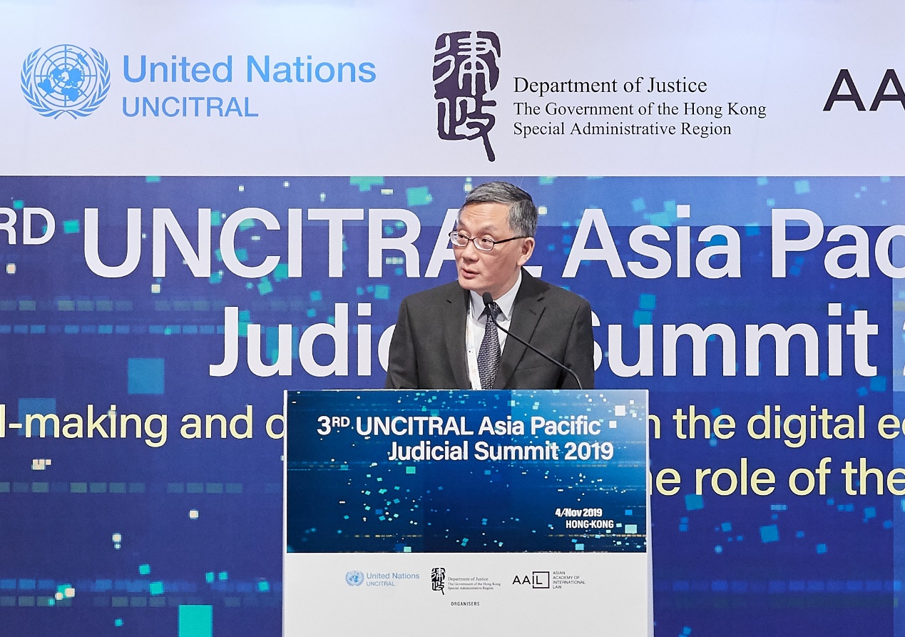 The Hon Mr Justice CHEUNG, Permanent Judge of the Court of Final Appeal, speaks at the 3rd United Nations Commission on International Trade Law (“UNCITRAL”) Asia Pacific Judicial Summit 2019 (4 November)