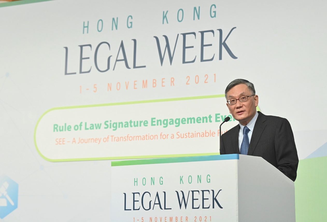 The Hon Chief Justice Andrew CHEUNG delivers the opening address at the Rule of Law Signature Engagement Event “SEE – A Journey of Transformation for a Sustainable Future” (5 November)