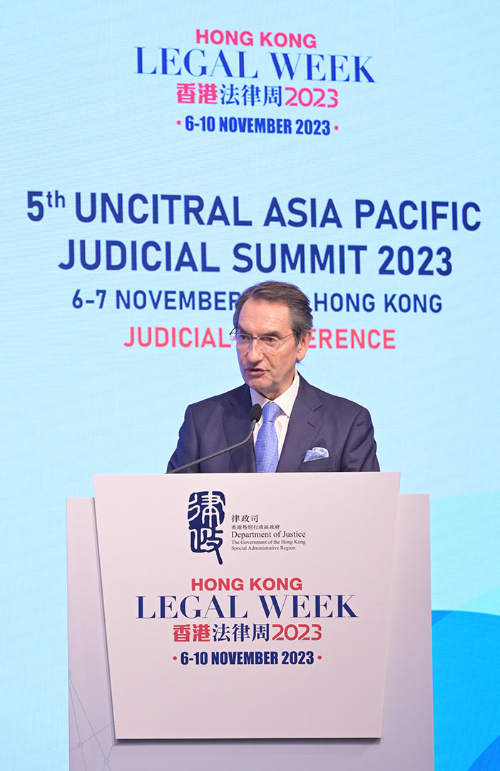 高等法院原讼法庭法官夏利士于第五届联合国国际贸易法委员会亚太司法高峰会 — 司法会议上致辞(十一月六日)<br />(相片: 律政司)